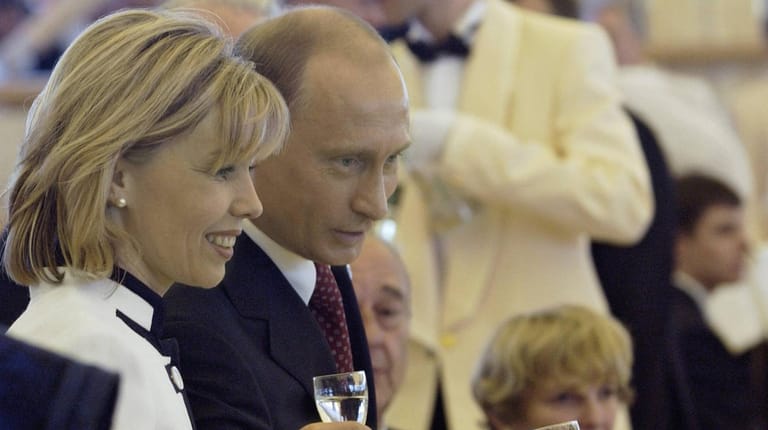 Doris Schröder-Köpf und Wladimir Putin: Im Mai 2005 unterhielten sich die beiden auf einem Event in Moskau.