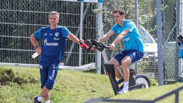 Athletik-Trainer Werner Leuthard (l) kehrt zu Hertha BSC zurück.