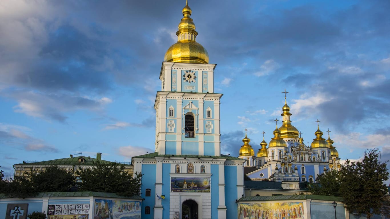 Das St. Michaelskloster in Kiew: Viele ihrer Freunde konnten nicht zur Hochzeit kommen.