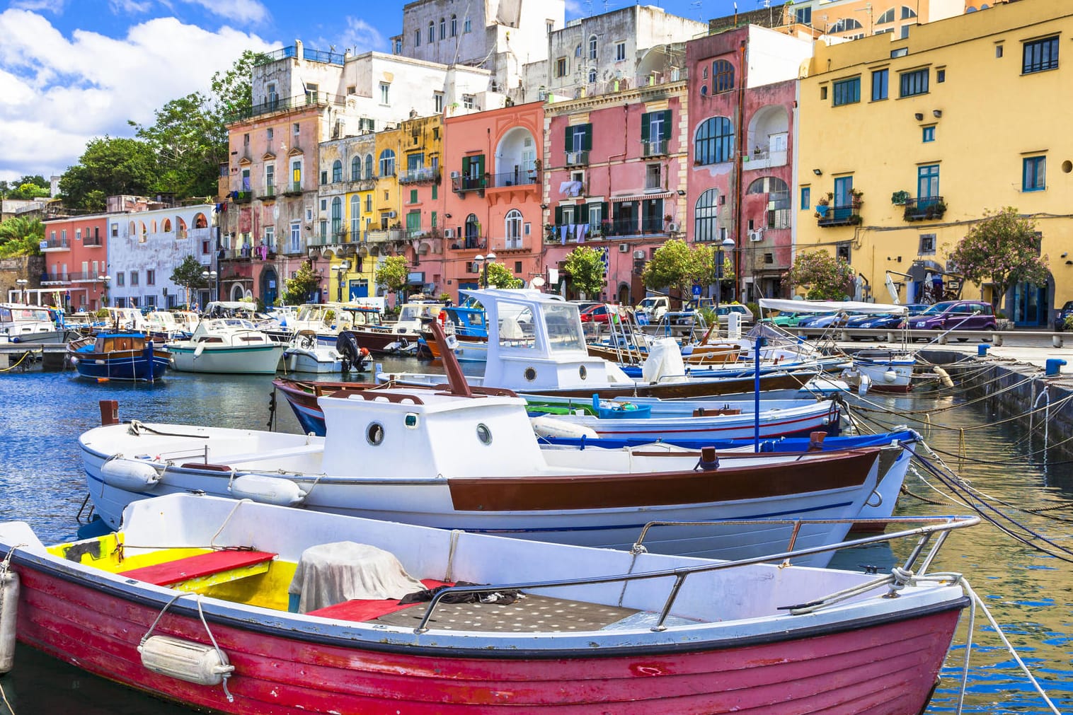 Urlaub in Italien: Das Land hat viele schöne Inseln abseits der klassischen Touristenmagnete zu bieten.