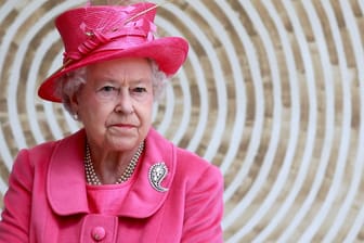 Königin Elizabeth II.: Die britische Monarchin hat dem Kreml-Museum in Moskau verboten, royale Kunstwerke auszustellen.
