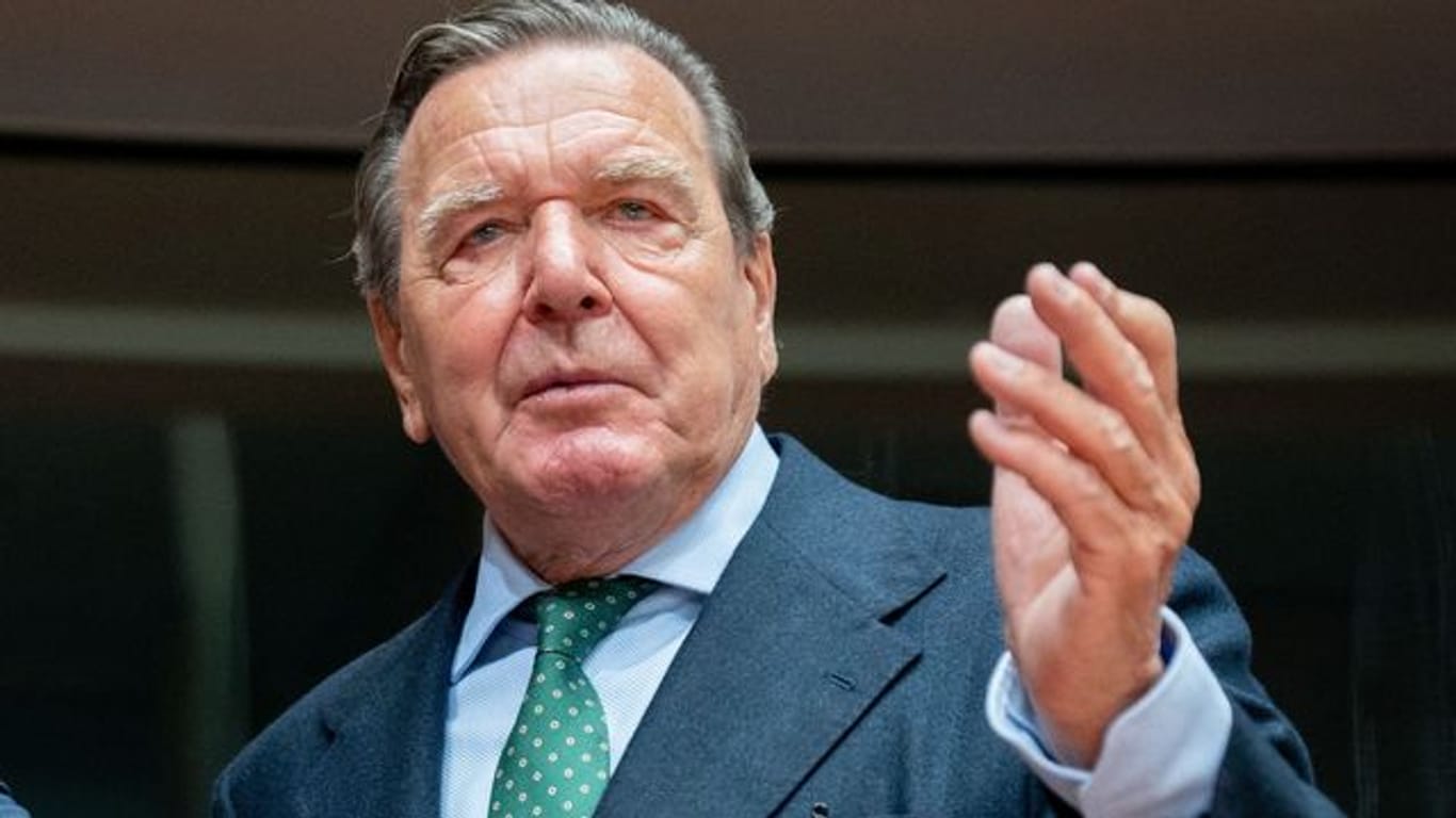 "Es gab schon gewisse Hoffnung auf Resultate, sonst hätte sich keiner in der Ukraine bereit erklärt, ihm Gehör zu schenken", sagt Ukraines Botschafter Melnyk über den Besuch von Altkanzler Schröder in Moskau.