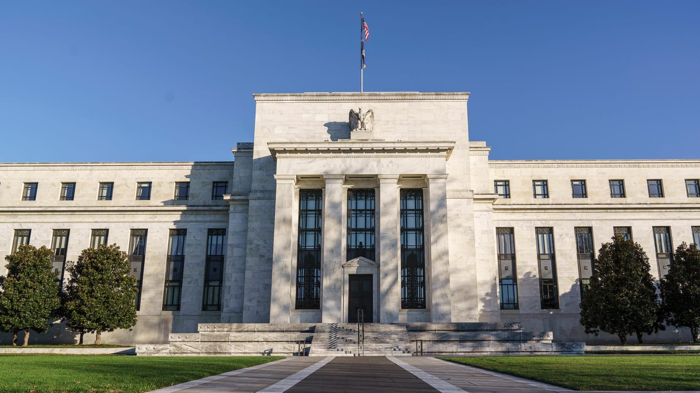 Die Federal Reserve Bank in Washington: Die US-Notenbank stemmt sich gegen die hohe Inflation.