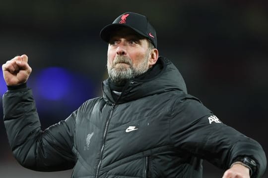 Liverpool-Trainer Jürgen Klopp feiert den Sieg beim FC Arsenal.