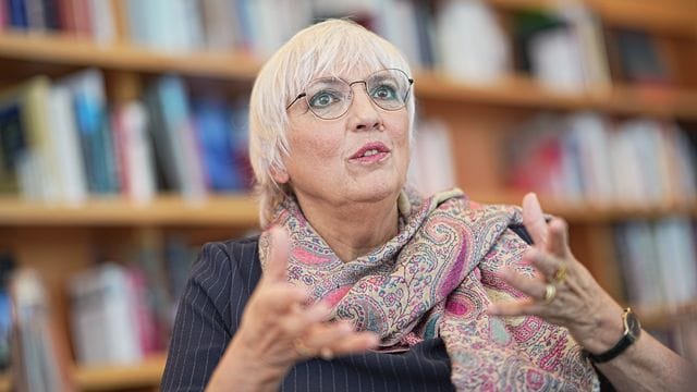 "Solidarität mit der Ukraine, aber auch mit den vielen Menschen in Russland, gerade aus Kunst, Kultur und Medien": Kulturstaatsministerin Claudia Roth.