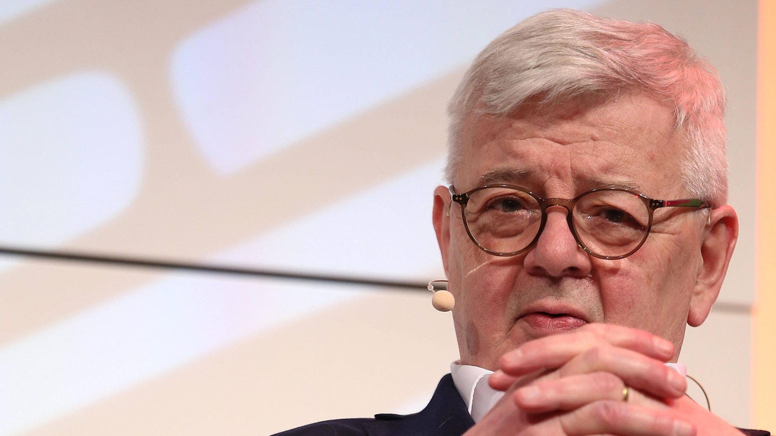 Joschka Fischer: Der ehemalige Bundesaußenminister warnt davor, dass Putin Russland weiter ausdehnen könnte.