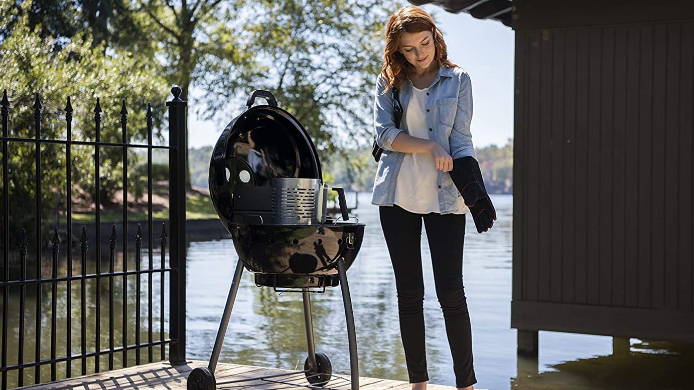 Für den Sommer: Bei Amazon sind heute zwei Grills der Marke Char-Broil im Angebot.