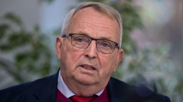 Landwirtschaftsminister informiert zu Schweinpestfall