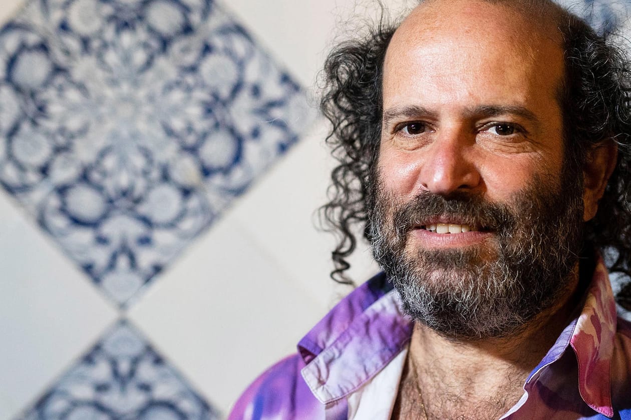 Tomer Gardi: Der in Israel geborene Autor hat den Preis der Leipziger Buchmesse 2022 in der Kategorie Belletristik gewonnen.