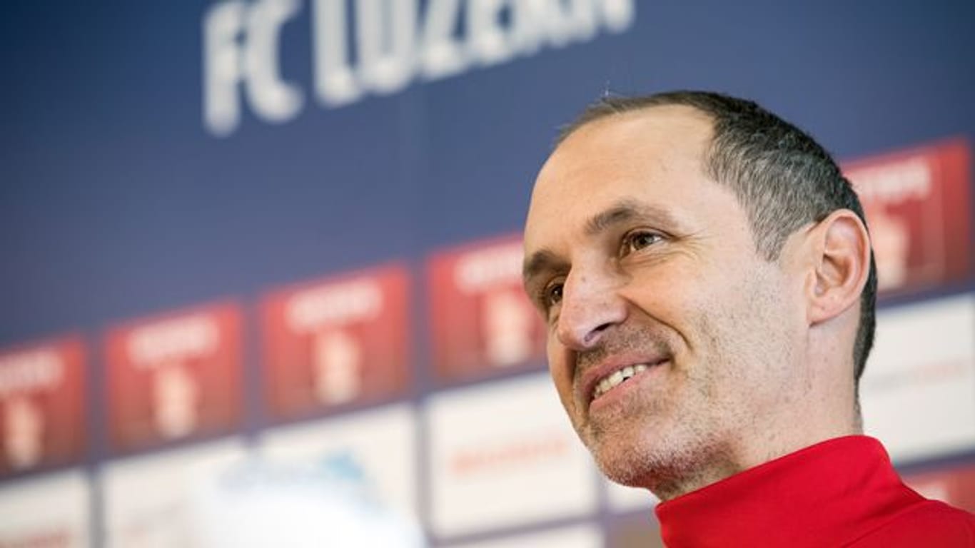 Der Schweizer Thomas Häberli trainiert die Fußball-Nationalmannschaft Estlands.