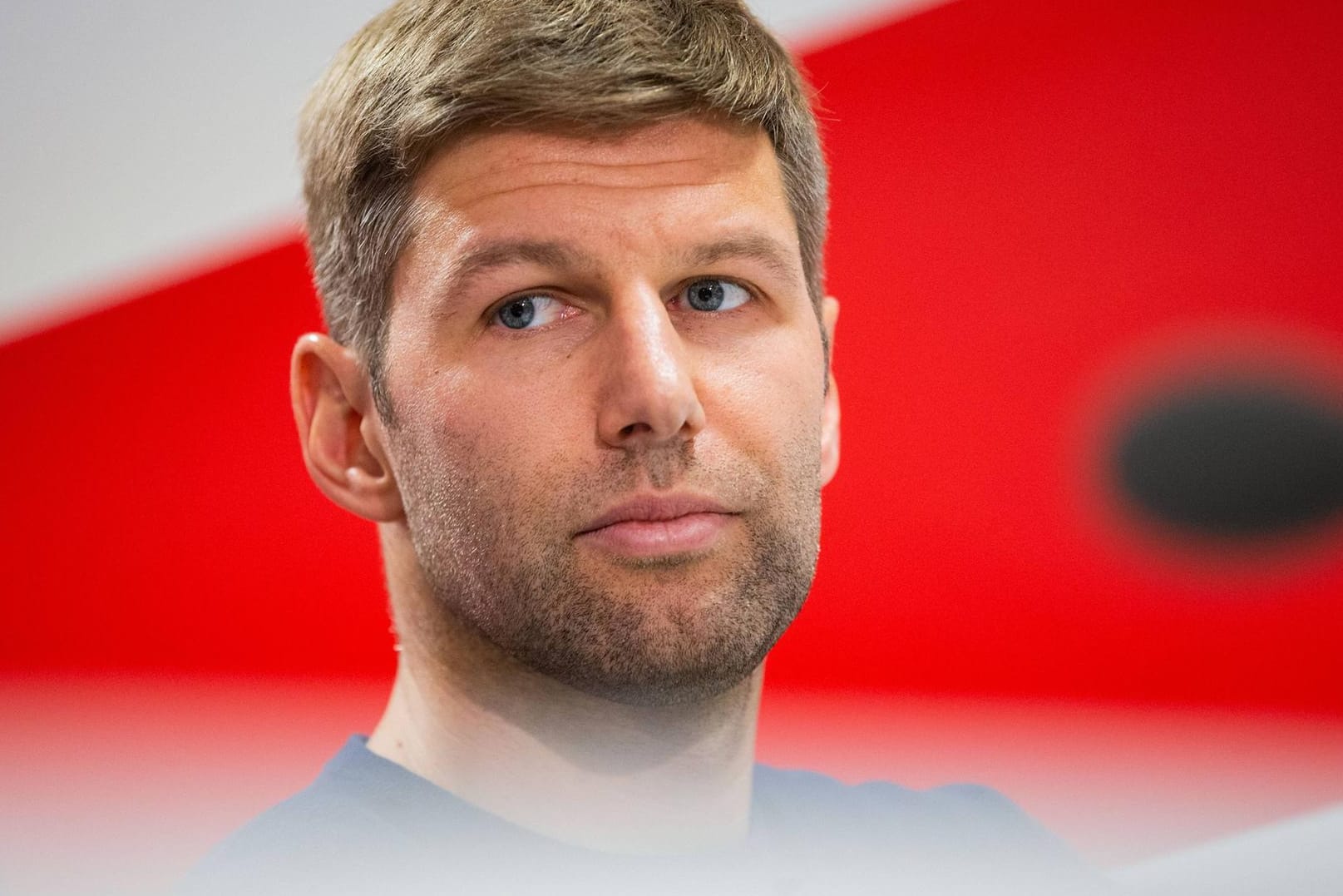 Thomas Hitzlsperger: Räumt in Stuttgart zeitnah seinen Posten.