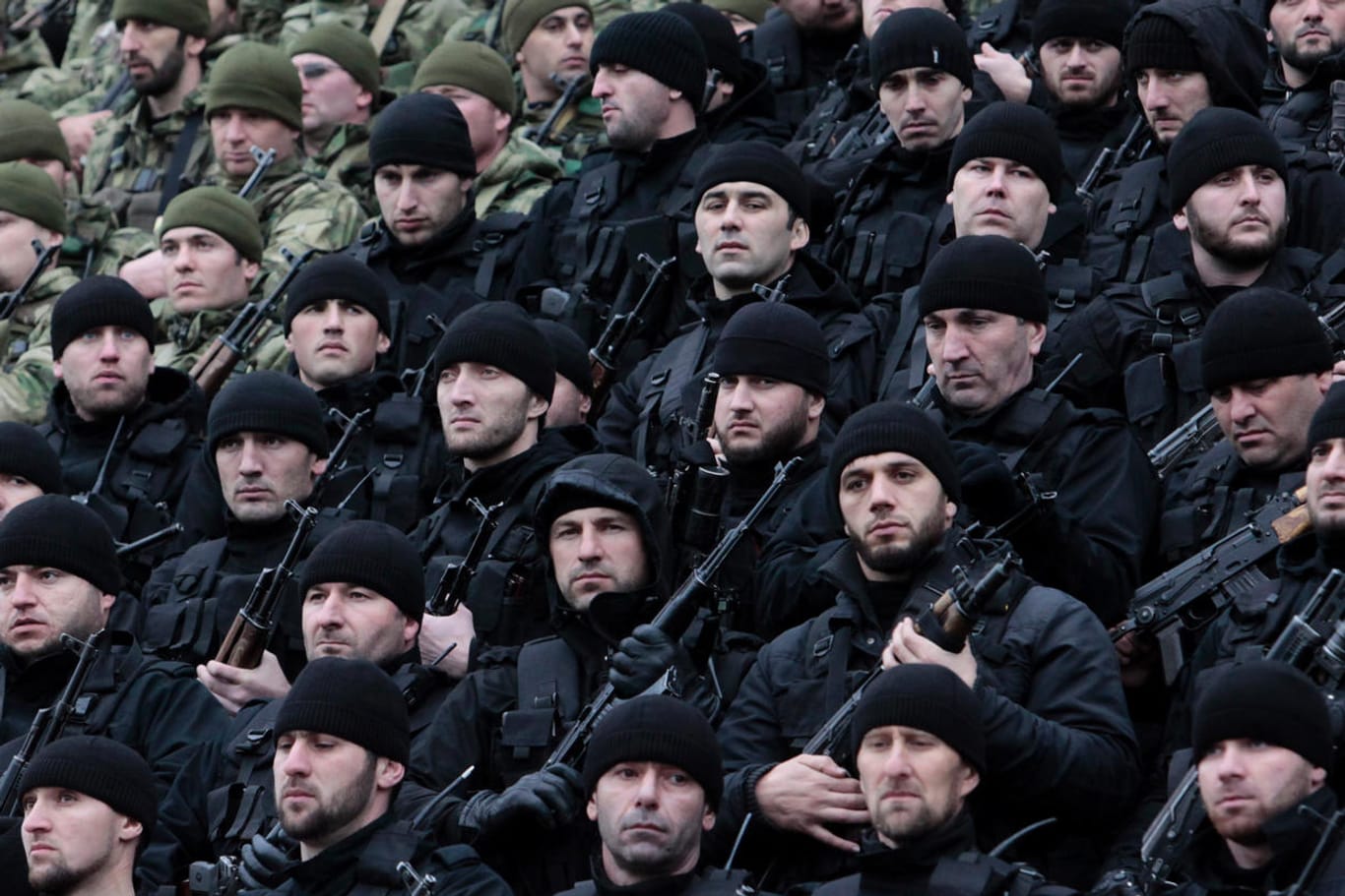 Tschetschenische Spezialkräfte (Archivbild): Machthaber Ramzan Kadyrow sieht sich und seine Männer als "Fußsoldaten" des Kremls.