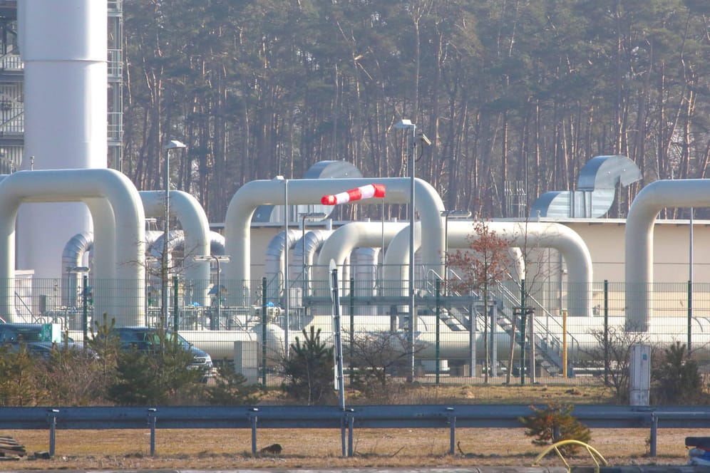 Endpunkt der Pipieline Nord Stream 1: Viele deutsche Politiker lehnen ein Energieembargo gegen Russland ab.