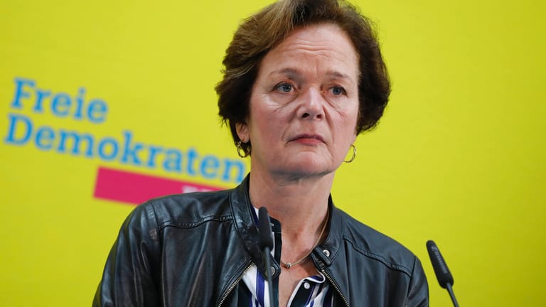 Anna von Treuenfels-Frowein (FDP): Sie kritisiert den Mangel an Schutzräumen in Deutschland.