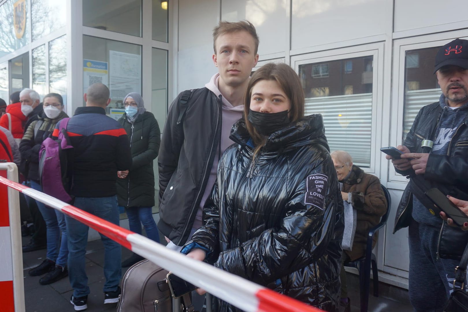 Ilya und Jelena: Derzeit wohnen sie in einem Dortmunder Hotel.