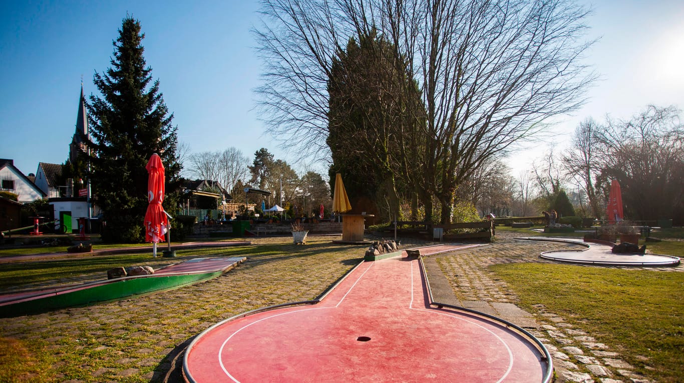 Die Minigolf-Anlage an der Groov ist ein beliebtes Ausflugsziel.