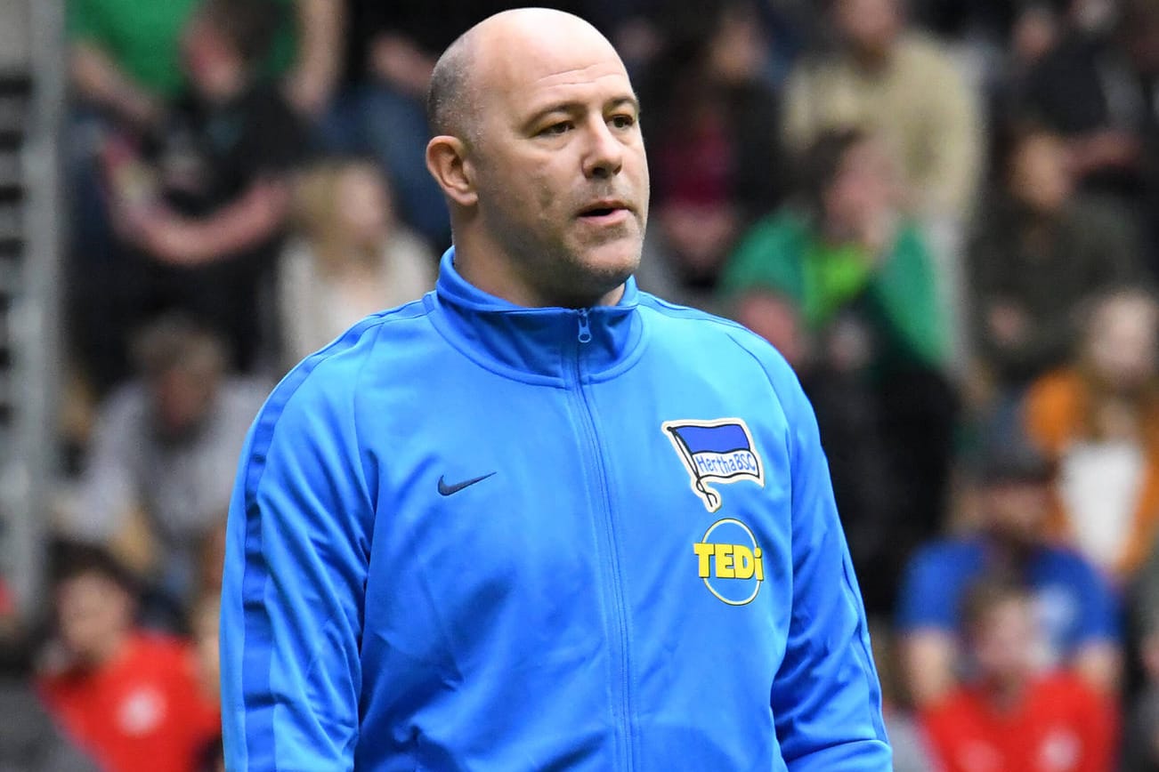 Gábor Király: Die Torwart-Legende ist Hertha BSC noch immer verbunden, hier im Jahr 2019 bei einem Hallenturnier.