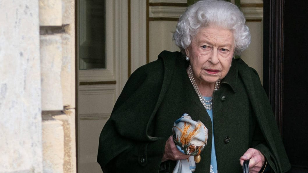 Queen Elizabeth II.: Die 95-Jährige lässt offenbar ihren Landsitz rollstuhlgerecht umbauen.