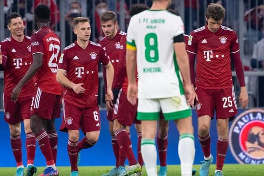 Tabellenführer Bayern München siegte problemlos gegen Union Berlin.