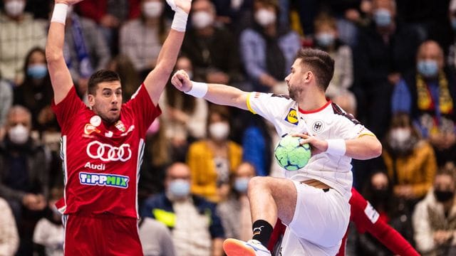 Fabian Wiede erzielte neun Treffer beim DHB-Remis gegen Ungarn.