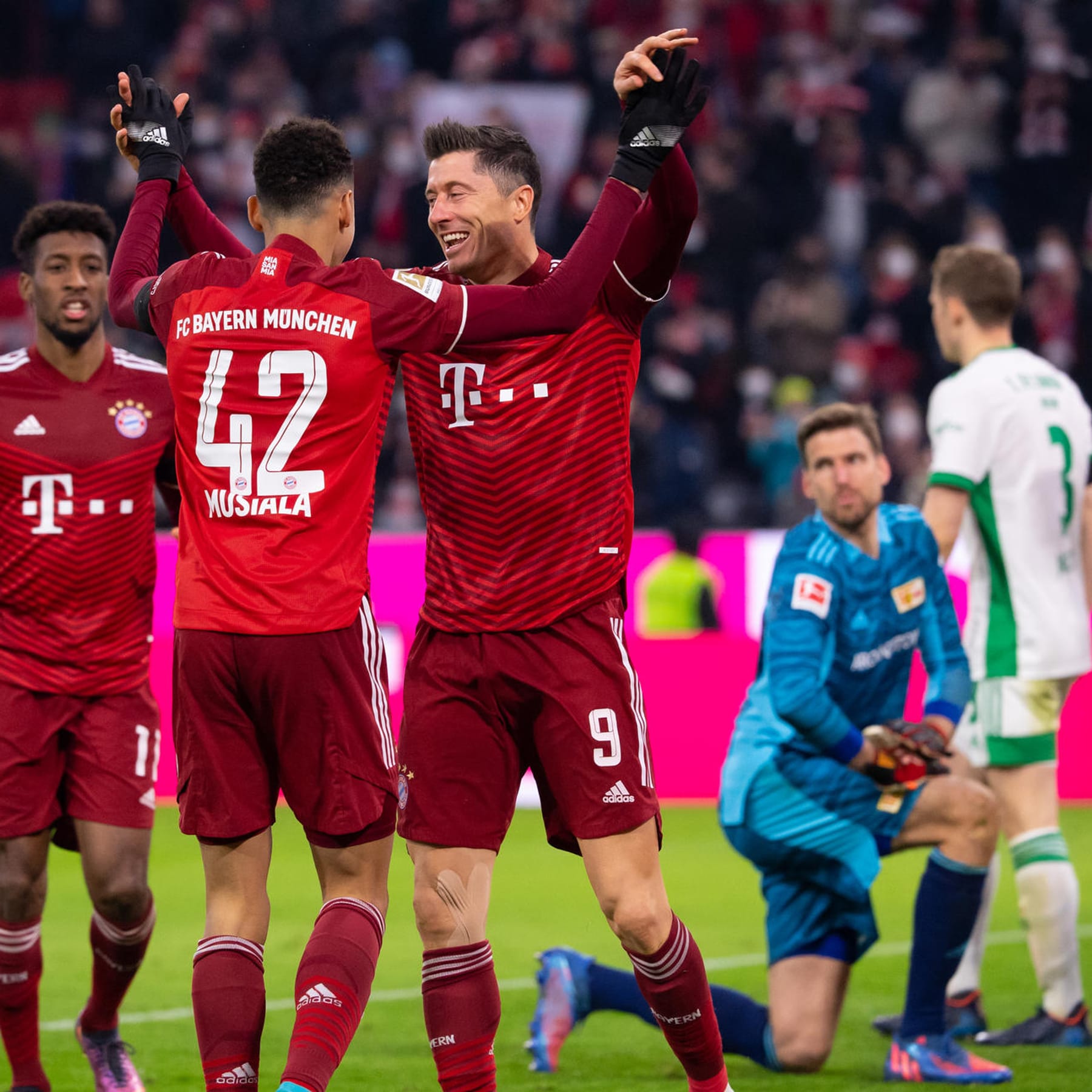 Bundesliga FC Bayern brilliert gegen glückloses Union Berlin