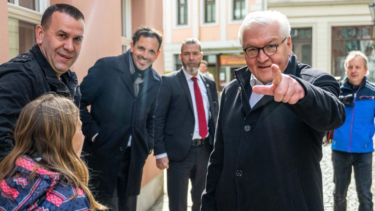 Bundespräsident Steinmeier in Altenburg: "Ein bisschen spüren, wie das Leben ist."