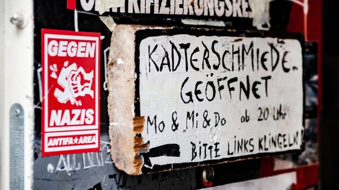 Linksautonomen-Kneipe "Kadterschmiede"
