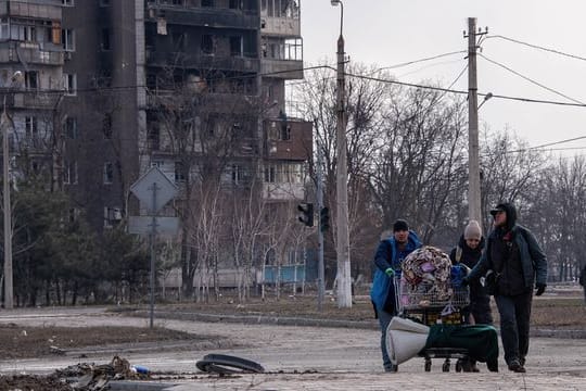 Mariupol wird seit vielen Tagen von russischen Truppen belagert.