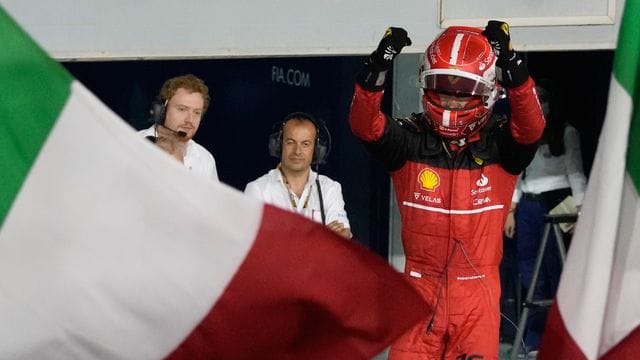 Charles Leclerc fuhr für Ferrari in Bahrain zum Sieg.