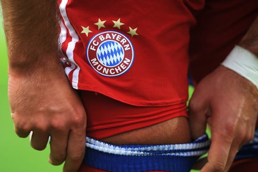 Der FC Bayern München wurde mit einem Umsatz von 611 Millionen Euro in der Saison 2020/21 von Deloitte auf Platz drei gelistet.