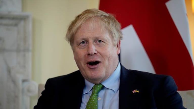 Hat Boris Johnson, Premierminister von Großbritannien, die Evakuierung von Hunden und Katzen aus Kabul angeordnet.
