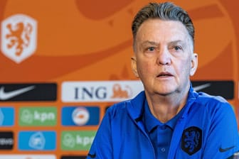 Louis van Gaal: Der Bondscoach hält nichts von der WM in Katar.