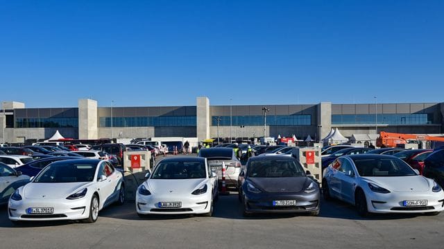 Eröffnung Tesla-Fabrik Berlin Brandenburg