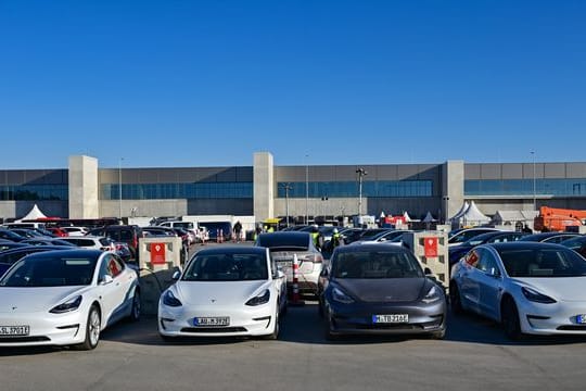 Eröffnung Tesla-Fabrik Berlin Brandenburg