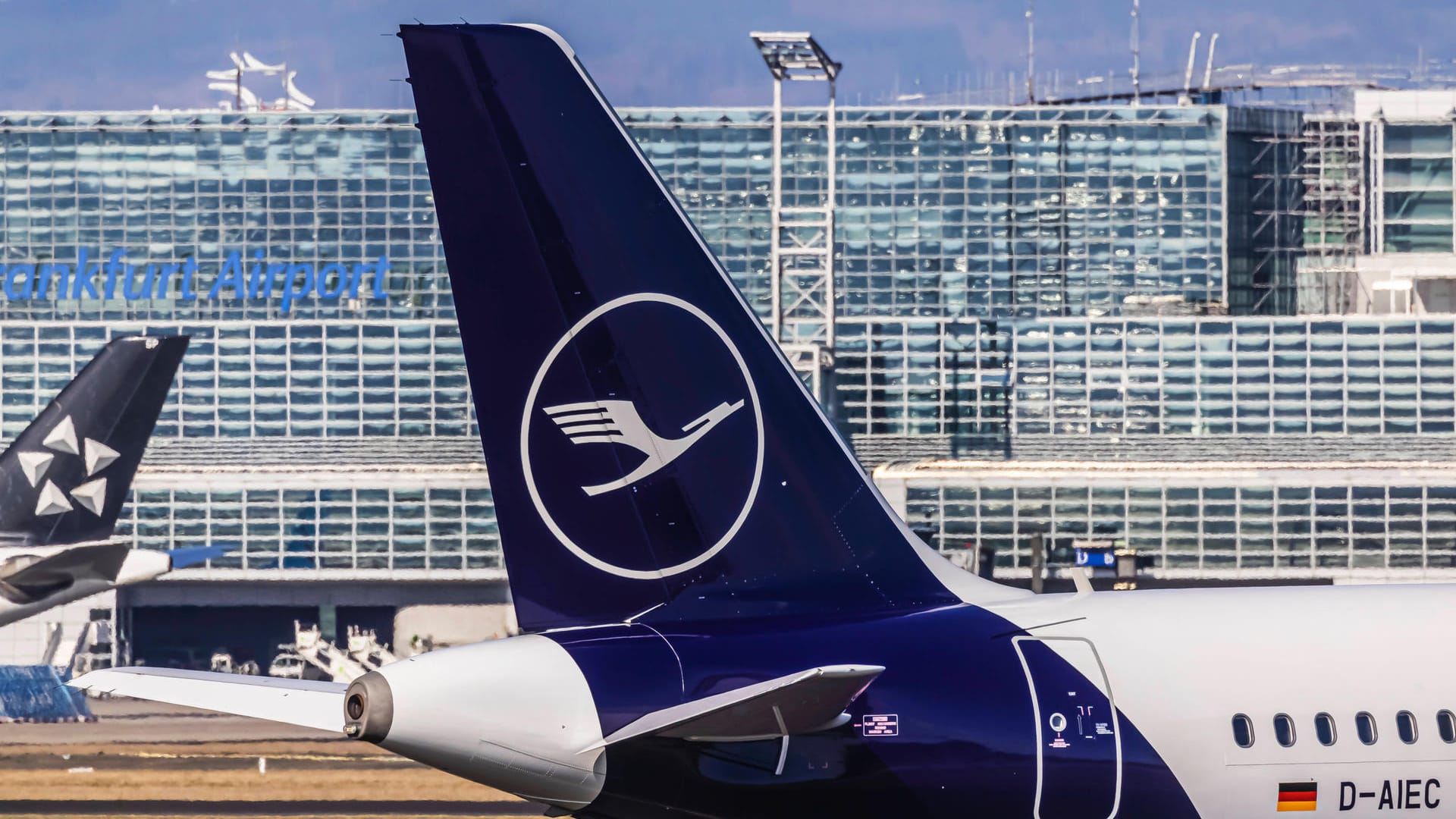 Flughafen Frankfurt: Durch den Streik mussten Dutzende Flüge gestrichen werden.