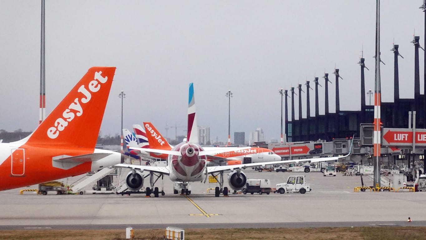 Flughafen BER (Archivbild): Am Hauptstadtairport sind zahlreiche Flüge annulliert.