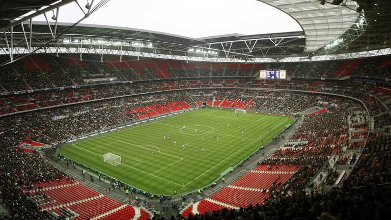 Das Wembleystadion wäre 2028 eine der Spielstätten bei einer erfolgreichen Bewerbung des Vereinten Königreichs mit Irland.