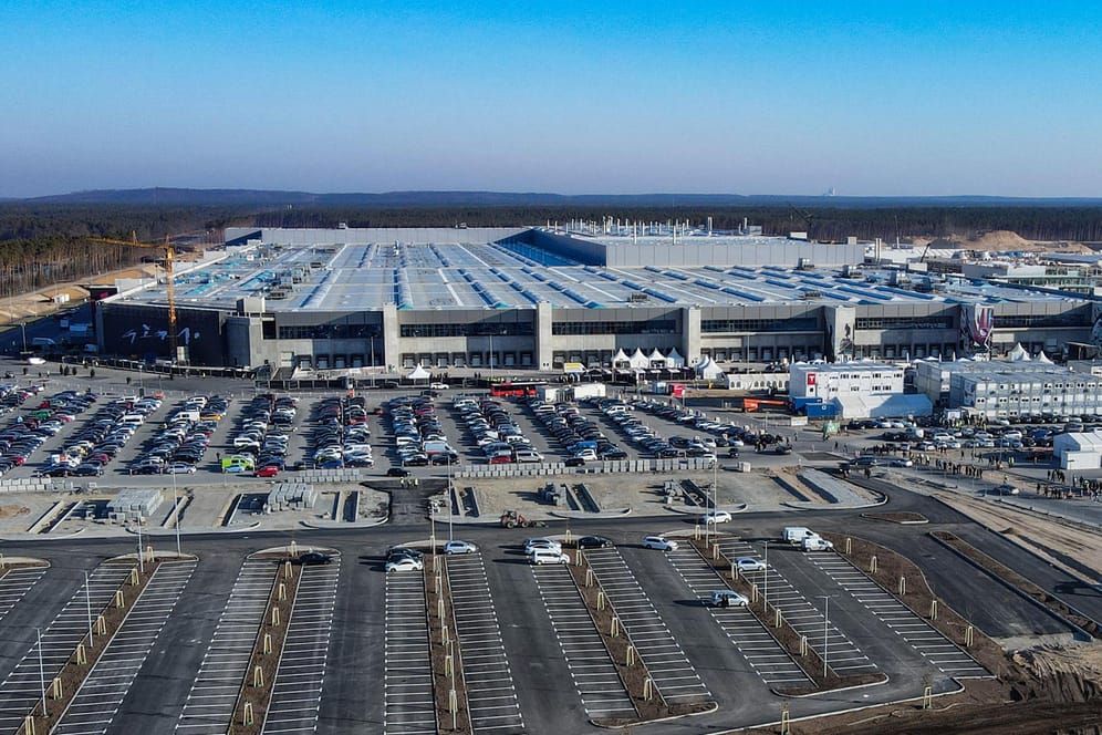 Tesla-Werk in Brandenburg (Archivfoto): Die sogenannte Gigafactory wurde am Dienstag eröffnet.