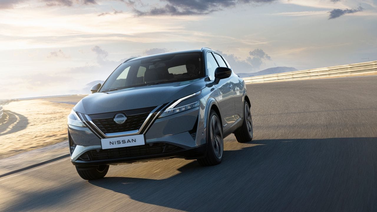 Für den Antrieb sorgt beim Nissan Qashqai ein E-Motor, der Akku bekommt neue Energie durch einen Dreizylinder-Verbrenner. Für den Antrieb sorgt beim Nissan Qashqai ein E-Motor, der Akku bekommt neue Energie durch einen Dreizylinder-Verbrenner.