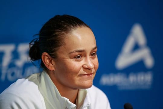 Die Tennisspielerin Ashleigh Barty beendet ihre Tennis-Karriere.