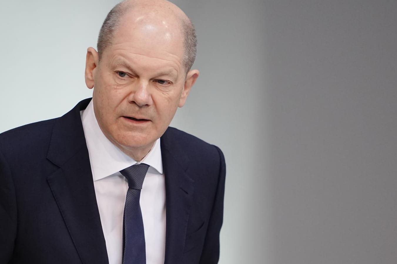 Olaf Scholz im Bundestag: Der Kanzler hat sich zum Ukraine-Krieg geäußert.