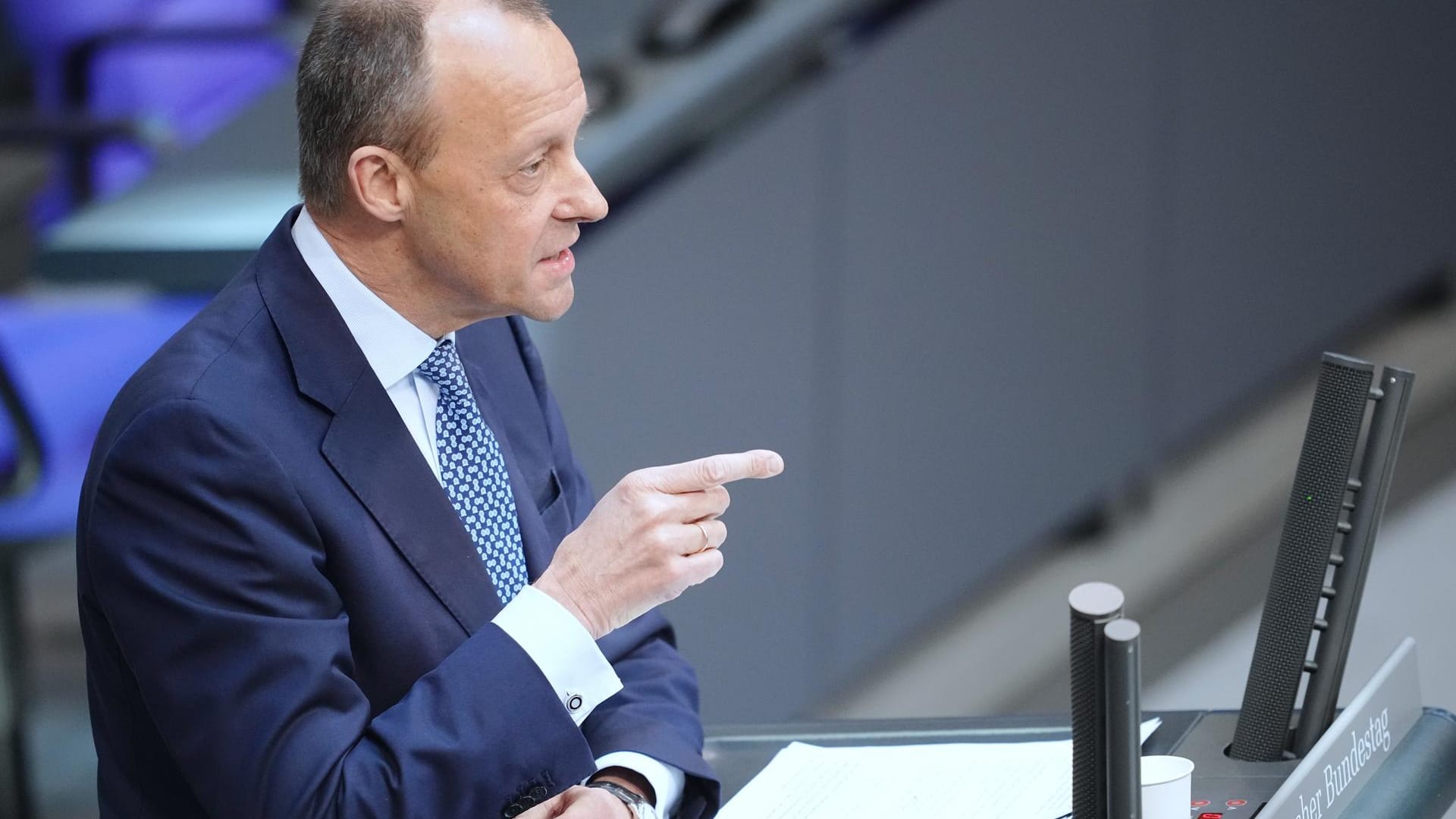 Friedrich Merz: Der Oppositionsführer hat die Ampelregierung für ihren Umgang mit dem Ukraine-Krieg kritisiert.