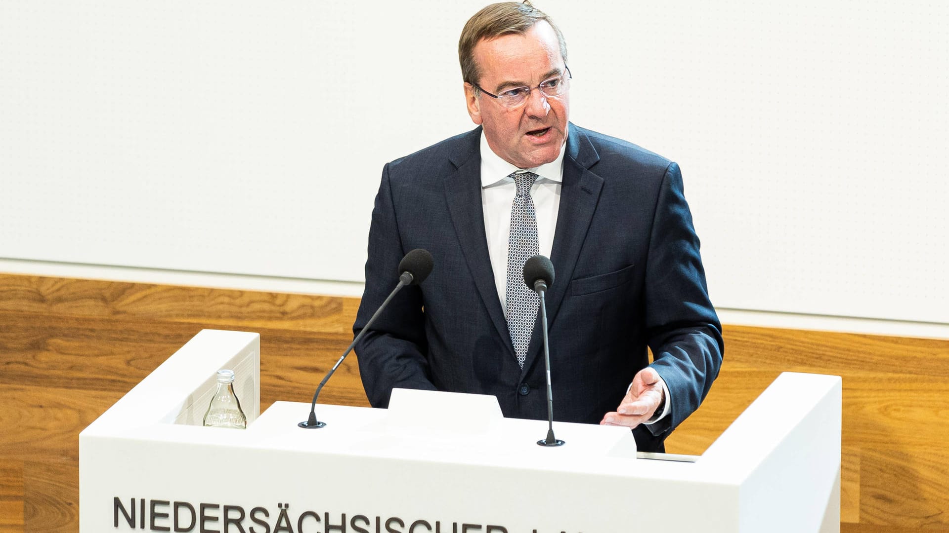 Boris Pistorius (SPD), Innenminister Niedersachsen, spricht (Archivbild). Innenminister Boris Pistorius pocht auf einen verstärkten Zivil- und Katastrophenschutz in Europa. Boris Pistorius (SPD), Innenminister Niedersachsen, spricht (Archivbild). Innenminister Boris Pistorius pocht auf einen verstärkten Zivil- und Katastrophenschutz in Europa.