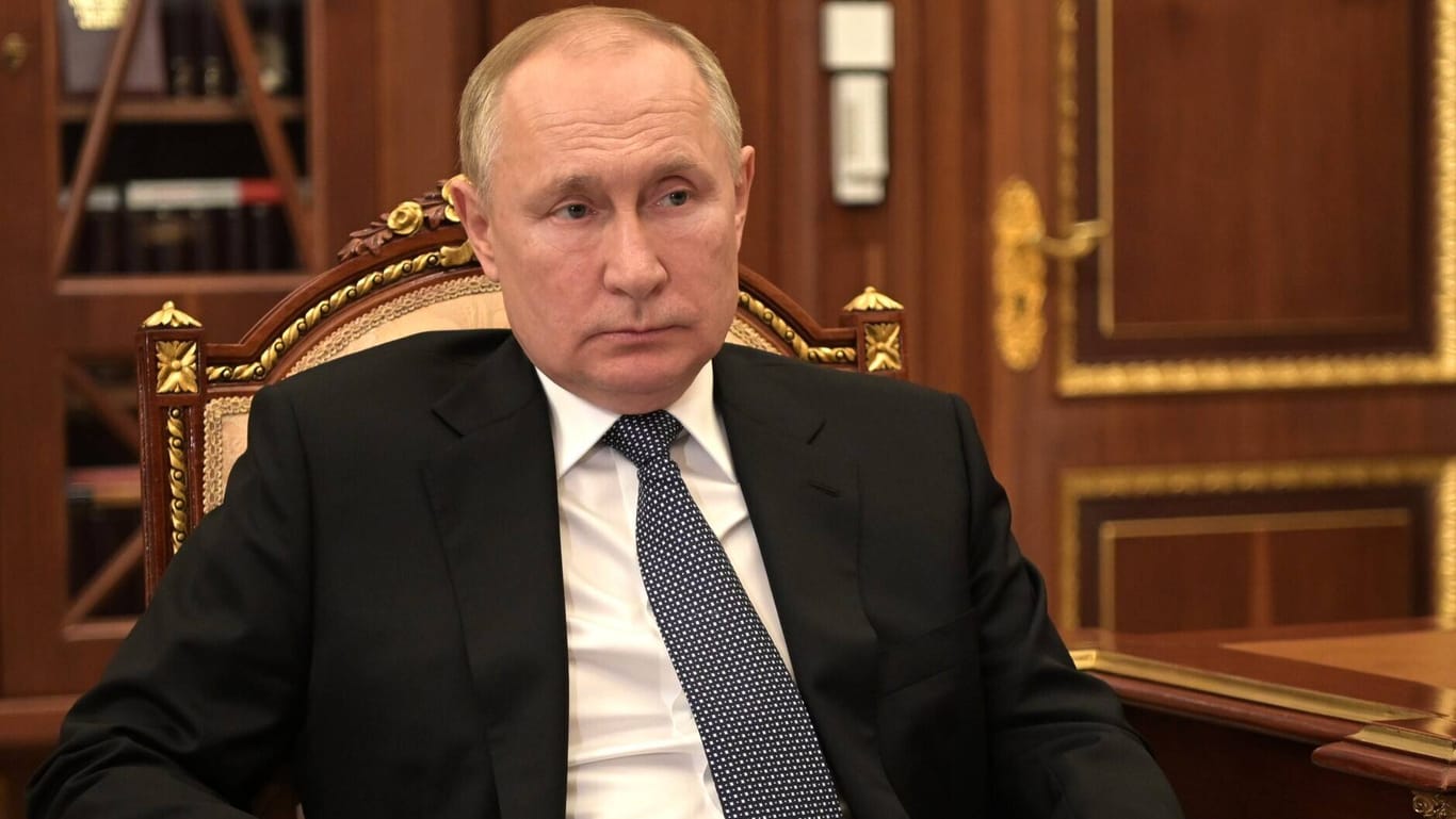 Der russische Präsident Wladimir Putin: Die russische Notenbank hat eine Woche Zeit, um die Zahlungsmodalitäten für russische Energielieferungen zu ändern.