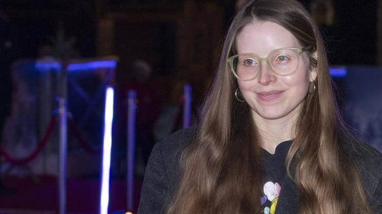 Jessie Cave: Die Schauspielerin freut sich über Nachwuchs.