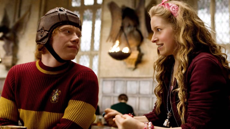 "Harry Potter und der Halbblutprinz" aus dem Jahr 2009: Rupert Grint als Ron Weasley neben Jessie Cave als Lavender Brown