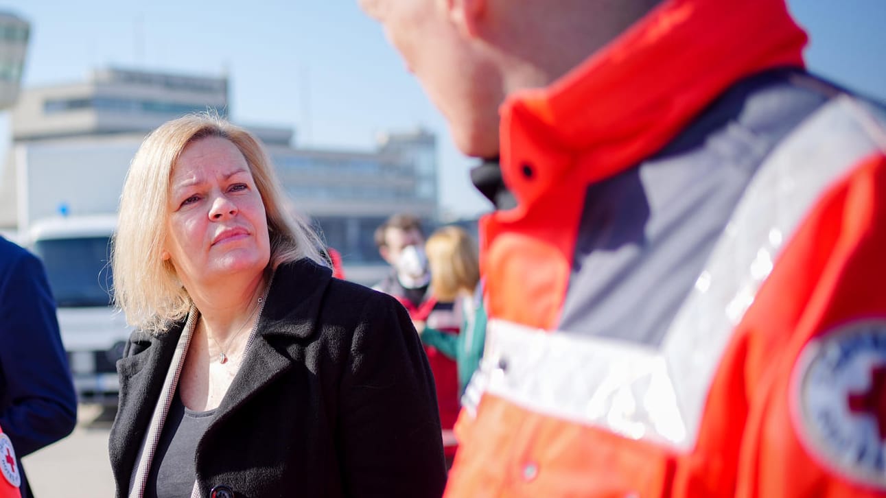 Nancy Faeser (SPD): Die Bundesinnenministerin hat angekündigt, künftig den Katastrophenschutz in Deutschland stärken zu wollen.