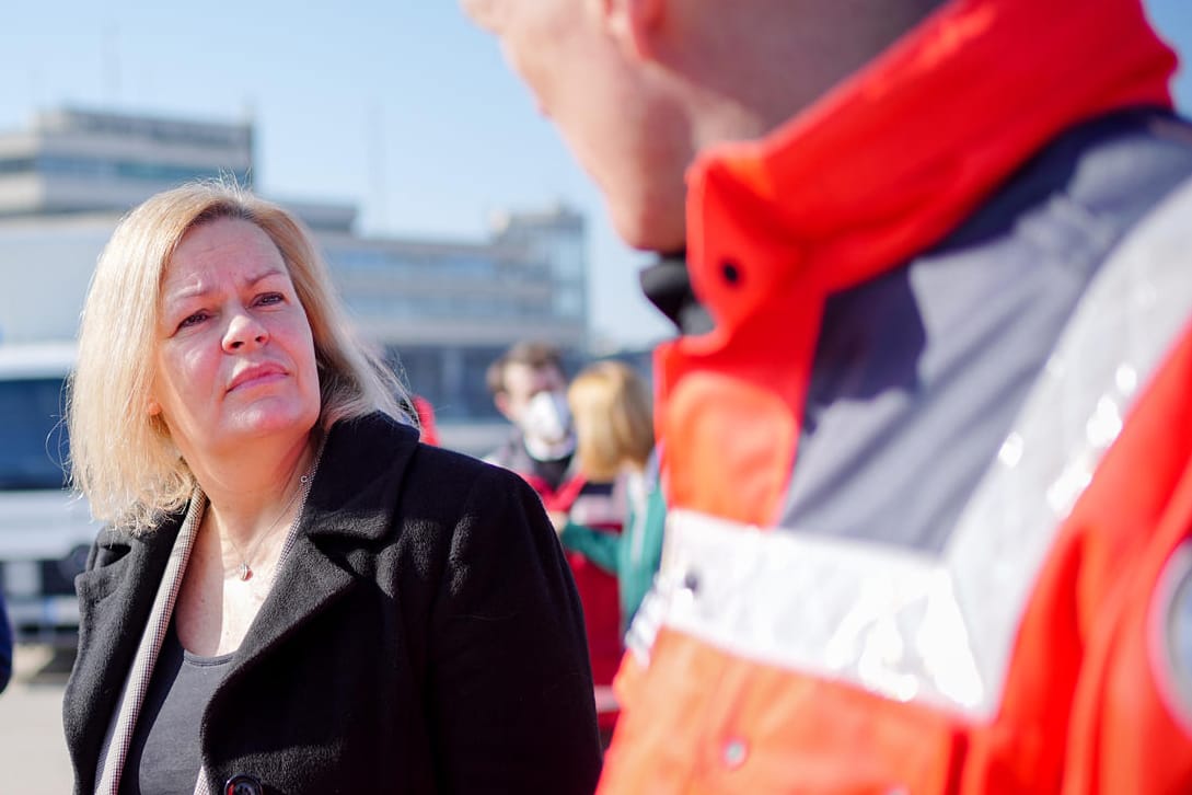 Nancy Faeser (SPD): Die Bundesinnenministerin hat angekündigt, künftig den Katastrophenschutz in Deutschland stärken zu wollen.