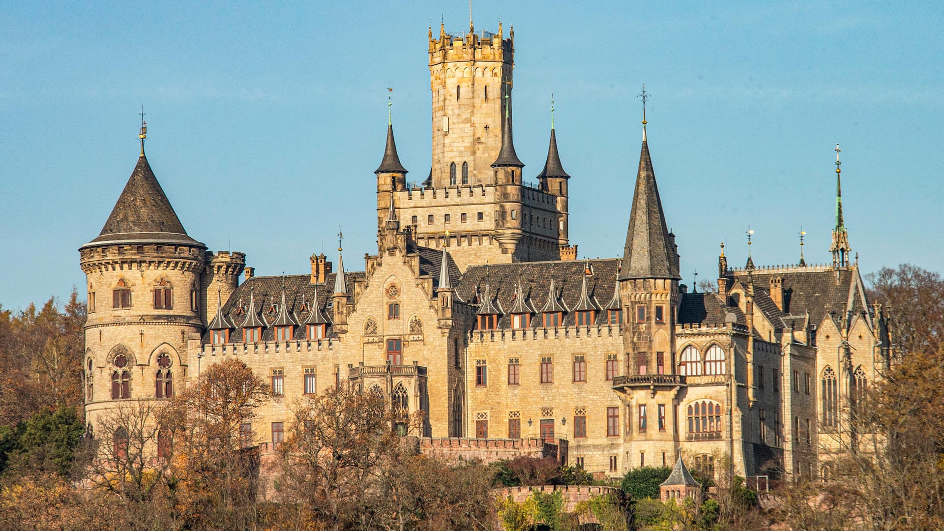 Schloss Marienburg Sitz von Ernst August von Hannover bei Pattensen/Hildesheim (Archivbild): Der Streit um die Marienburg wird nun vor dem Landgericht in Hannover ausgetragen.