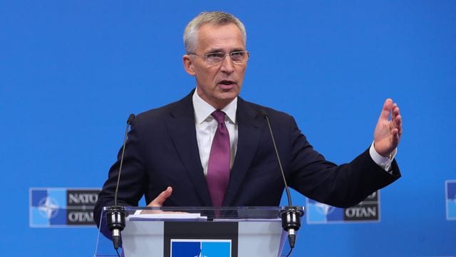 Jens Stoltenberg bleibt Nato-Generalsekretär.